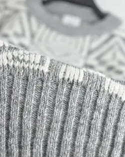 بافت وینتیج سفید و طوسی