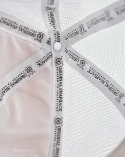 کلاه سفید و قرمز Splash