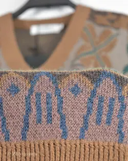 بافت وینتیج Gold Lion