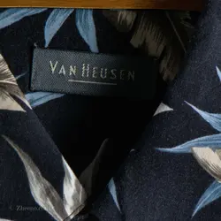 پیراهن هاوایی Van Heusen