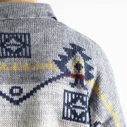 بافت طرحدار سه دکمه