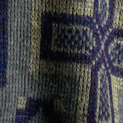 بافت طرحدار بنفش