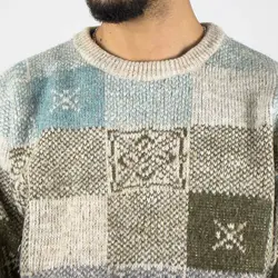 بافت طرحدار مربع