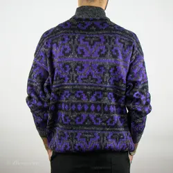 بافت طرحدار بنفش