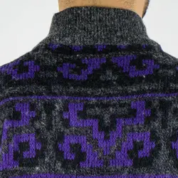 بافت طرحدار بنفش