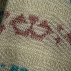 بافت طرحدار چند رنگ