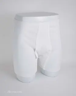 شورت سفید
