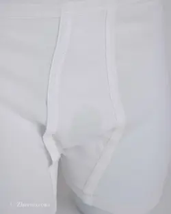 شورت سفید