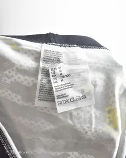 شورت H&M طرح باب اسفنجی