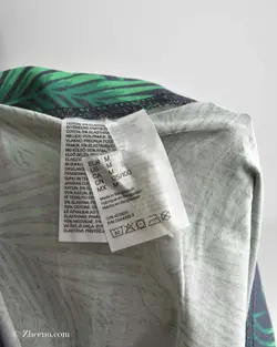 شورت H&M طرح برگ