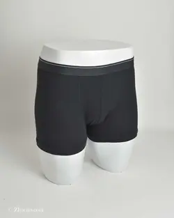 شورت مشکی کمر خط دار