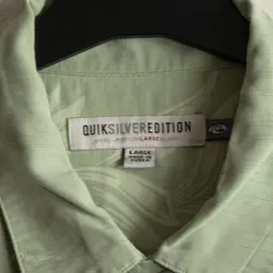 پیراهن هاوایی  Quiksilver