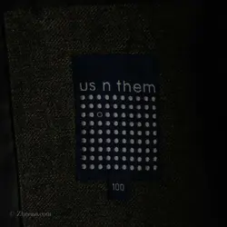 کاپشن  Us n them