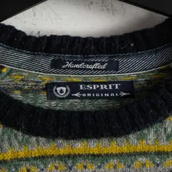 بافت طرحدار Esprit