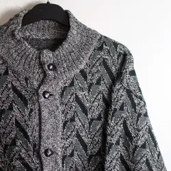 بافت طرحدار دکمه دار