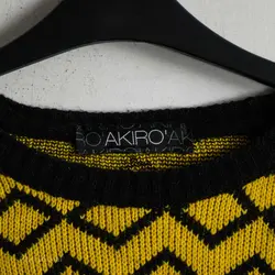 بافت طرحدار Akiro