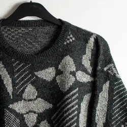 بافت طرحدار خاکستری