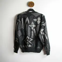 بافت طرحدار خاکستری