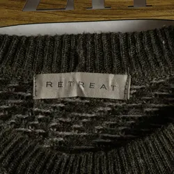 بافت طرحدار Retrea