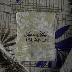 پیراهن هاوایی   Tasso Ella