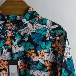 پیراهن هاوایی ClockHouse طرح برگ و ببر