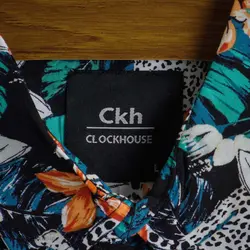 پیراهن هاوایی ClockHouse طرح برگ و ببر