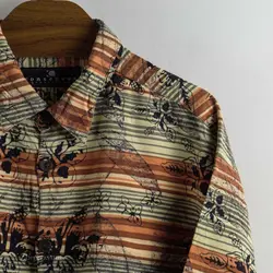 پیراهن هاوایی  Consensus