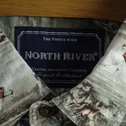 پیراهن هاوایی  North River