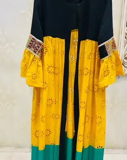 پایین زارا وسط هویه آستین نوار هندی