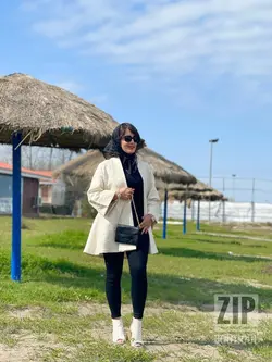 مانتو ژاکارد مزونی عیدانه(۱۳۴۶)