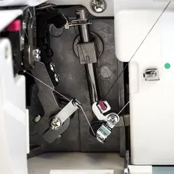 چرخ خیاطی سردوز ژانومه مدل ۶۴۴D