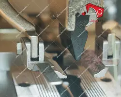 چرخ خیاطی مادگی چشمی کامپیوتری زوجی مدل ۵۸۲۱