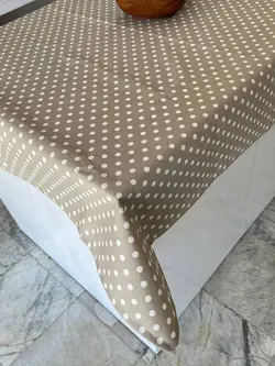 رومیزی داک نسکافه ای خالخالی