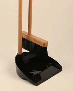 جارو خاک انداز چوبی دسته بلند KWI