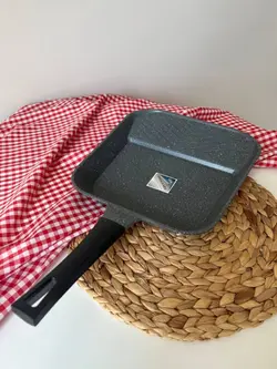 ماهیتابه گریل کاندید