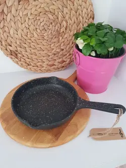 ماهیتابه چدن Unica سایز 20