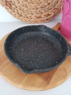 ماهیتابه چدن Unica سایز 20