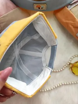 کلاه وارداتی طرح قورباغه