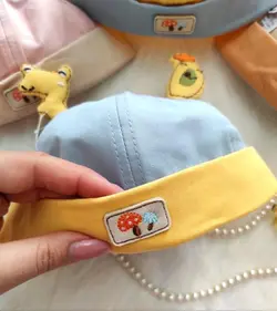 کلاه وارداتی طرح قورباغه