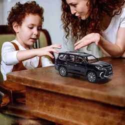 ماکت ماشین فلزی لکسوز LX570