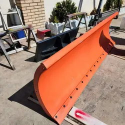 برف روب بابکت ساخت شرکت ایران بابکت: تجربه و تخصص در پاکسازی برف - جارو بابکتجارو بابکت