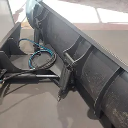 جلوبند برف روب مینی لودر ایران بابکت | بزرگترین و برترین تولید کننده جلوبند - جارو بابکتجارو بابکت