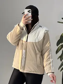 کاپشن آدی داس