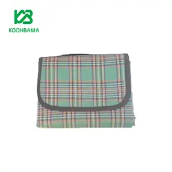 زیرانداز چهارخونه سفری 150*180 سانتی متر