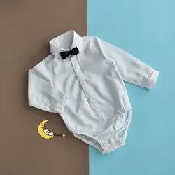پیراهن زیردکمه با پاپیون سفید نوزادی پسرانه