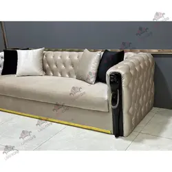 مبل نئوکلاسیک چستر بلک هورس
