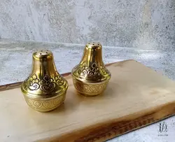 نمکدان برنجی