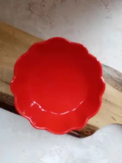 ظروف سرامیکی خال دار قرمز (5564)