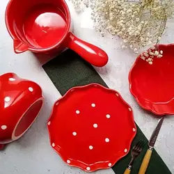 ظروف سرامیکی خال دار قرمز (5564)