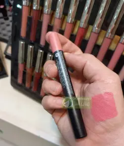 رژلب مات مدادی گابرینی شماره 09 - فروشگاه زیبایی سبز